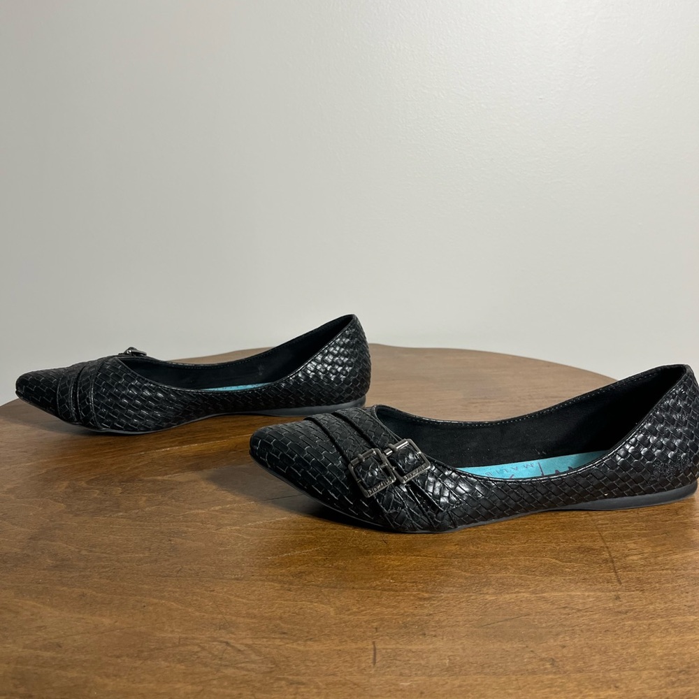 Blowfish Woven Black Flat Size 8.5